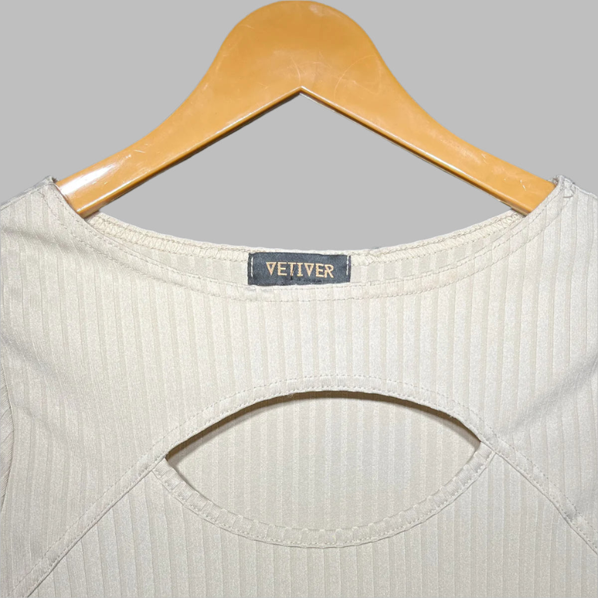 Veitver Ribbed Knit Long-Sleeve Cropped Top #168