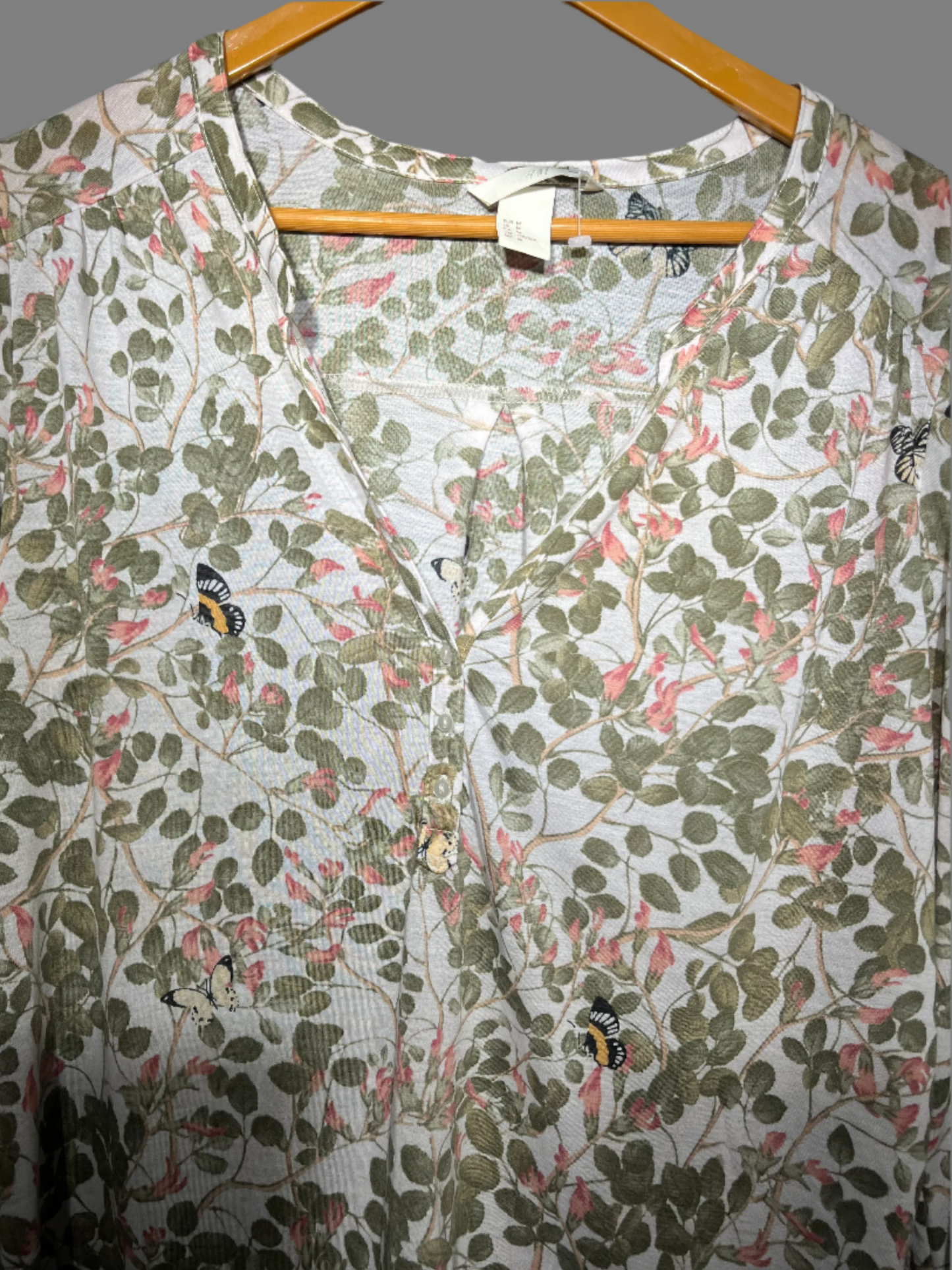 H&M Women's Floral & Butterfly Print Henley Blouse #207