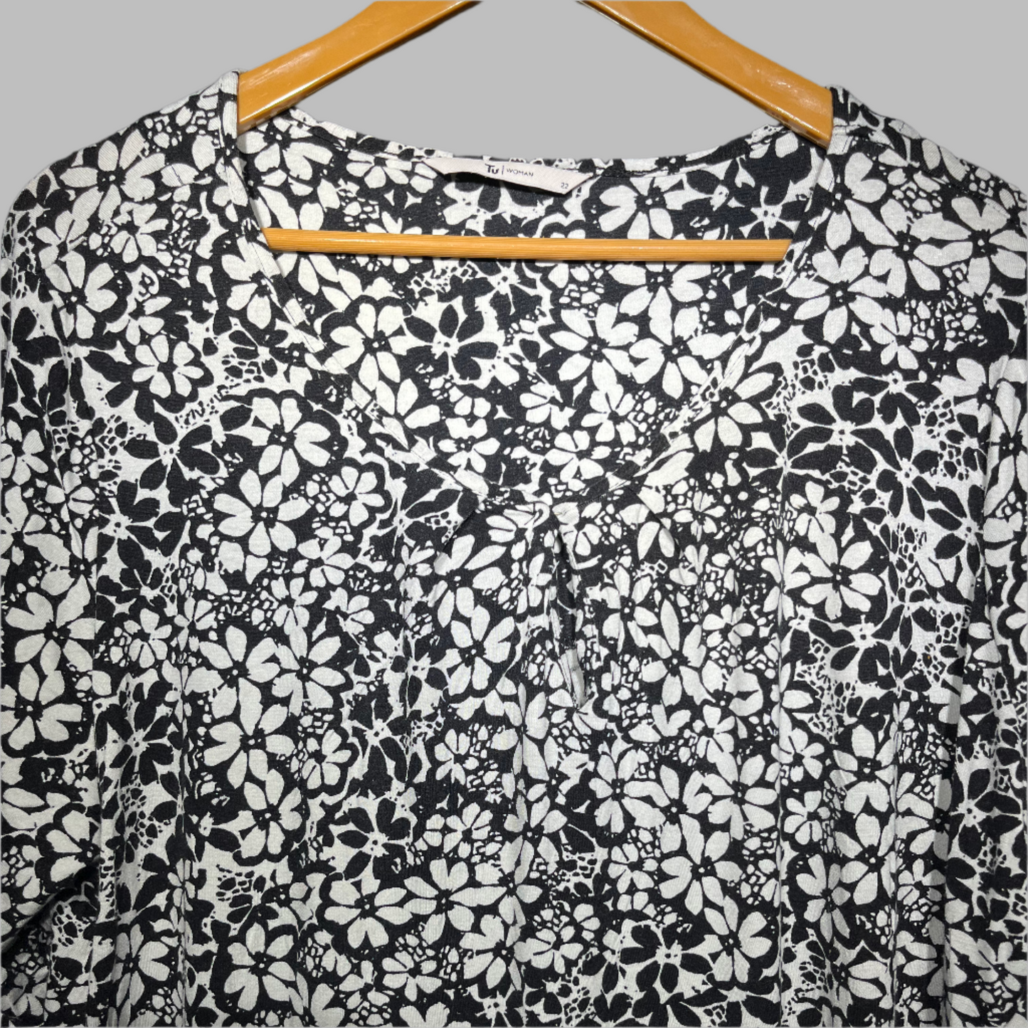 TU Women’s Monochrome Floral Print Long-Sleeve Tunic #224