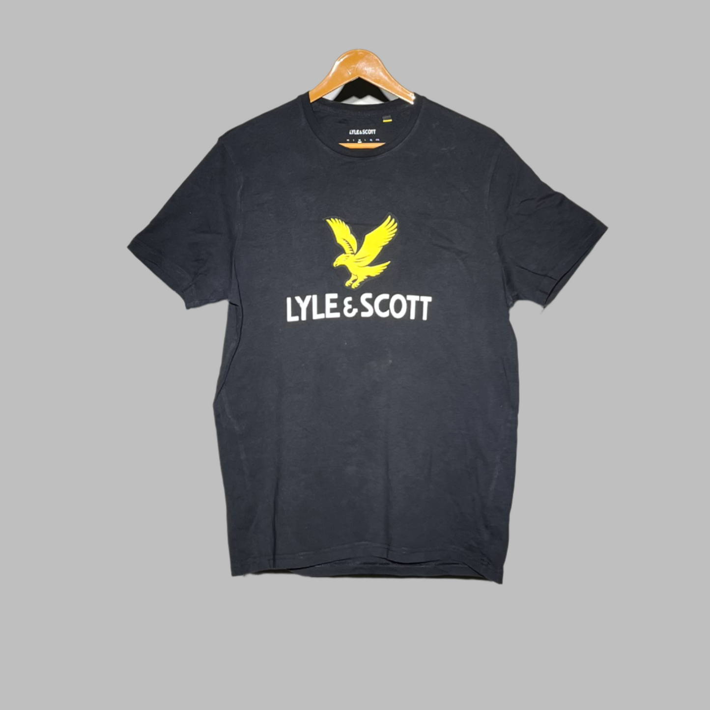 Lyle & Scott Cotton Blended Black T-Shirt for Men - Medium Size