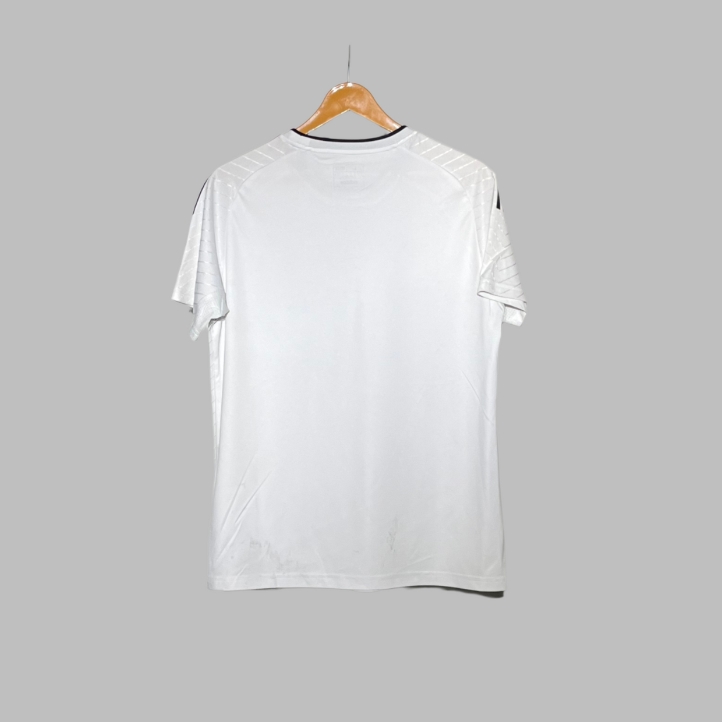 Adidas White Dry-Fit Performance T-Shirt – Classic Style, Modern Comfort.