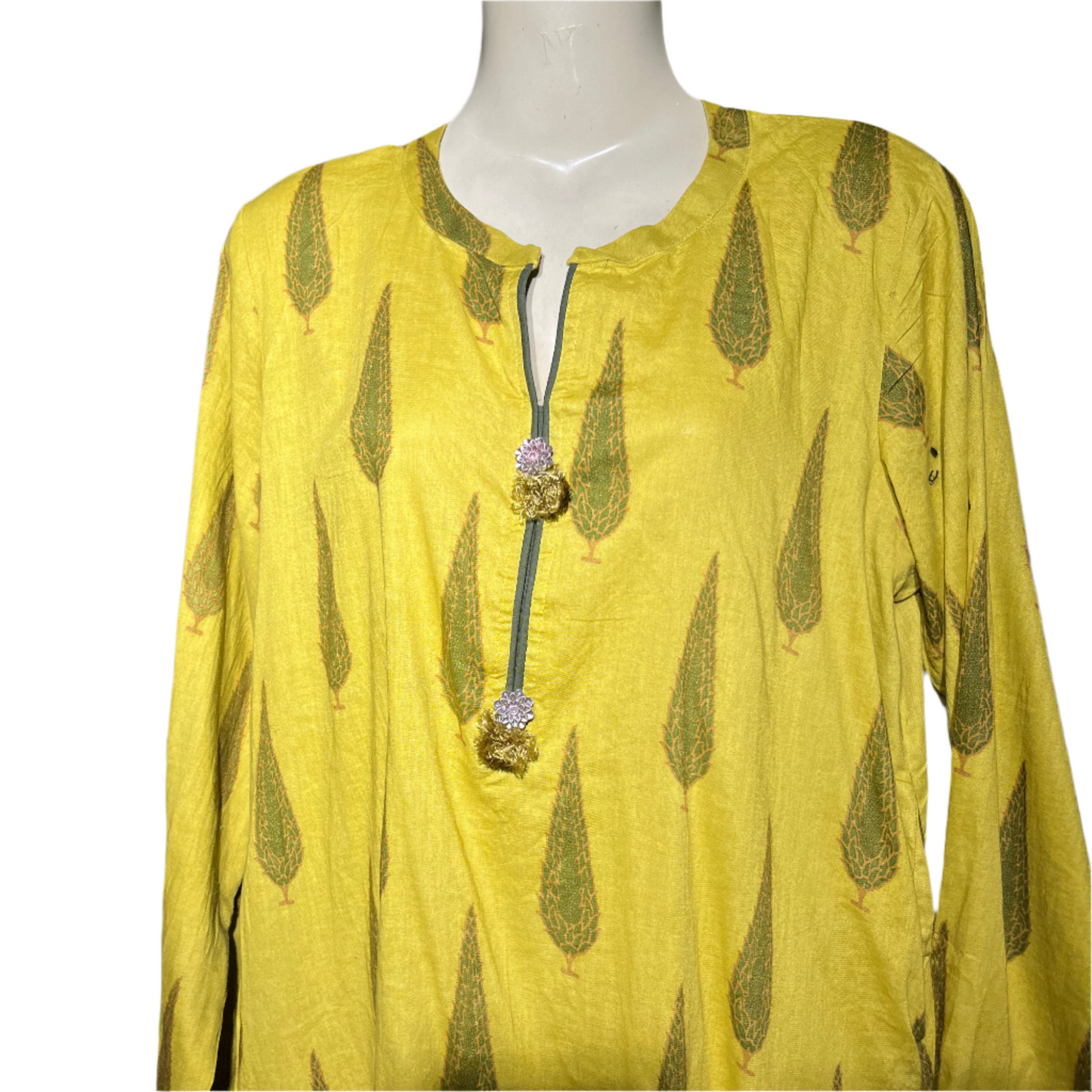 Almirah Designer Kurti for Women #677