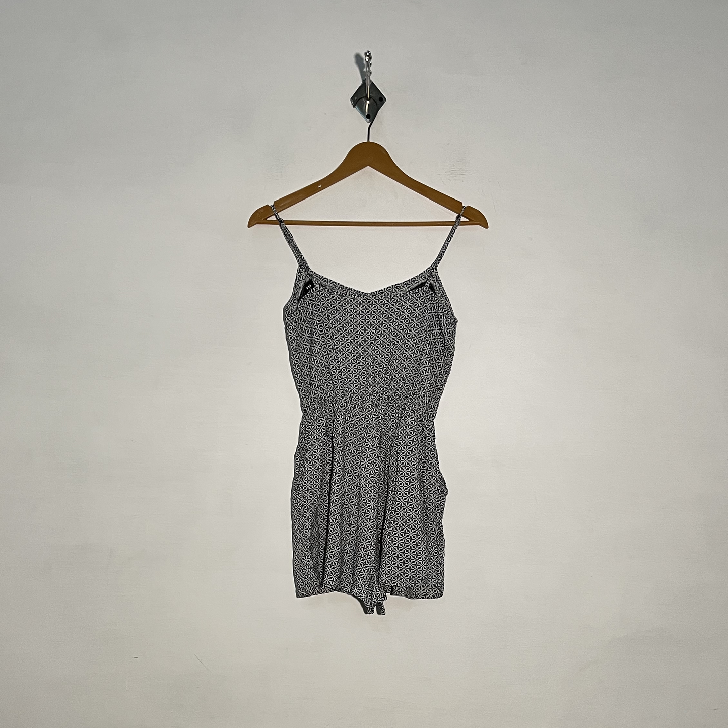 Divided Women's Body Suit – Casual Preloved #3232