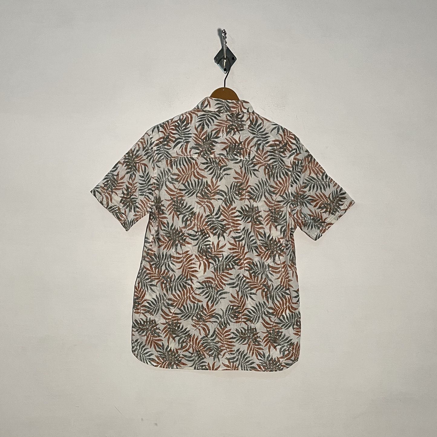 Fatace Men's Dress Shirt White Orange Green Floral Preloved #3338