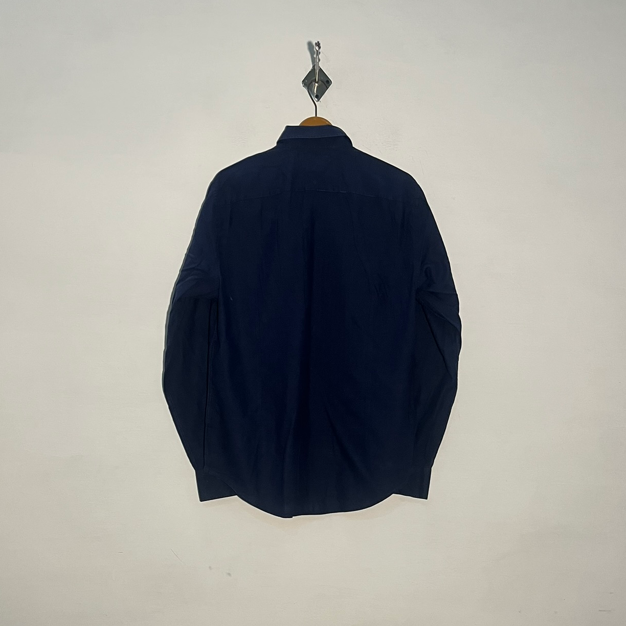 Tommy Hilfiger Men's Dress Shirt Dark Blue Preloved #3425