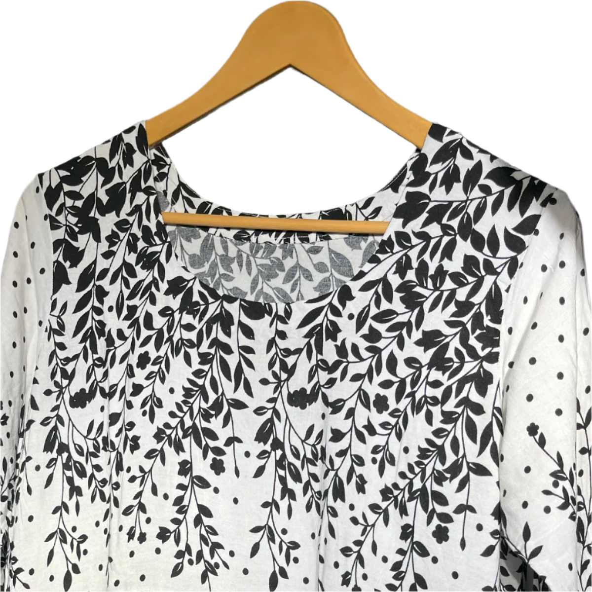 Monochrome Elegance Printed Maxi Dress #136
