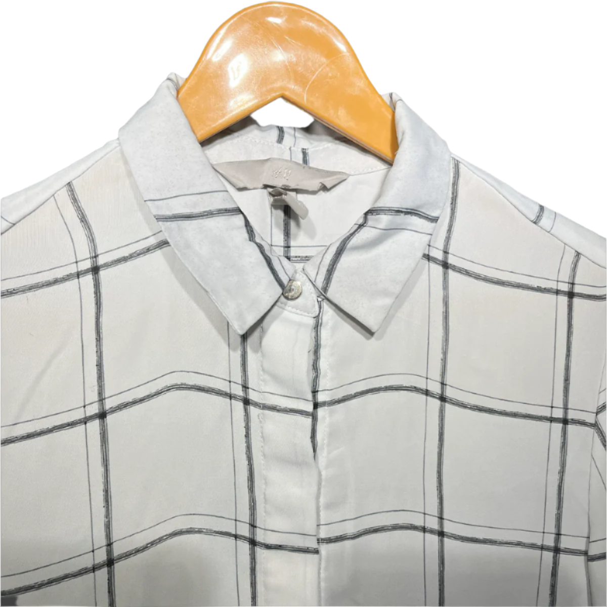 H&M White Checkered Button-Up Shirt #175