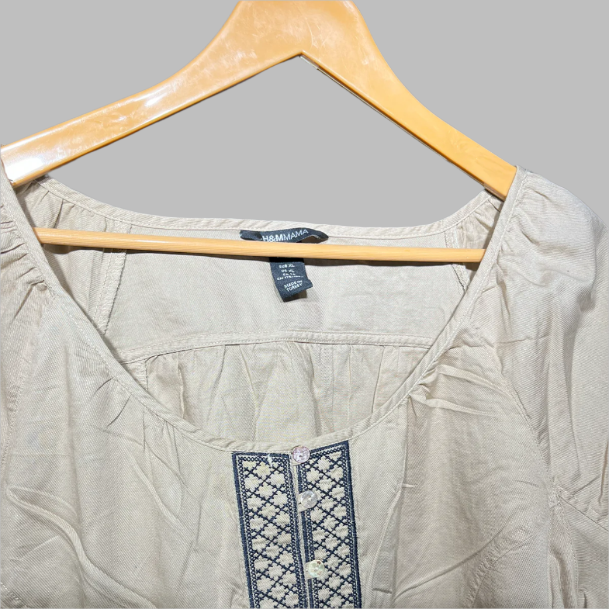H&M Beige Boho Embroidered Peasant Blouse #195