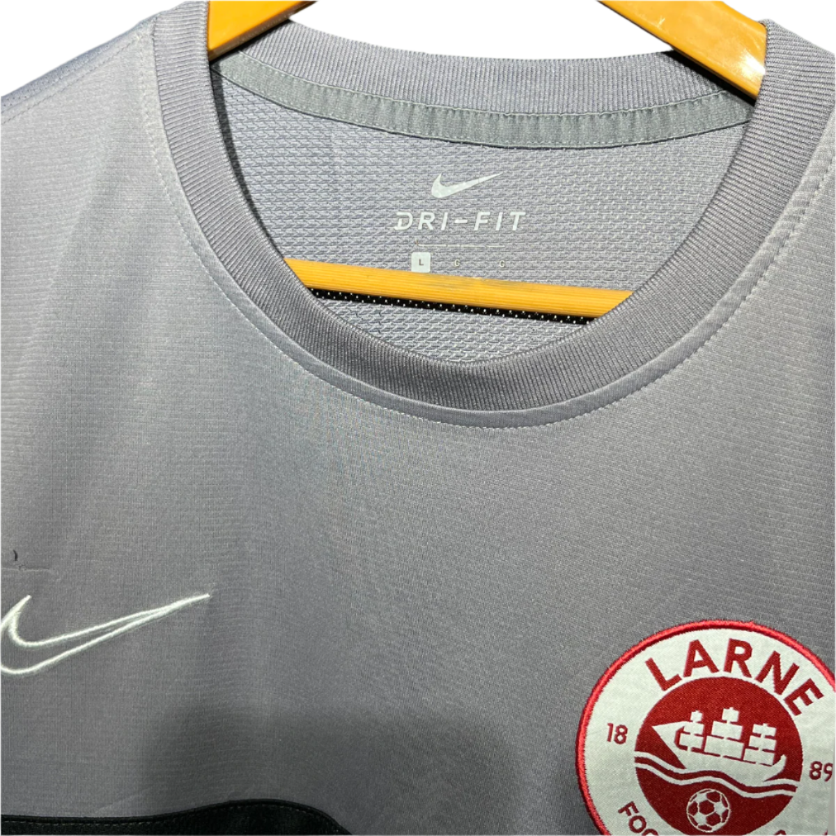 Nike Dri-FIT Larne FC Training T-Shirt – Grey #052