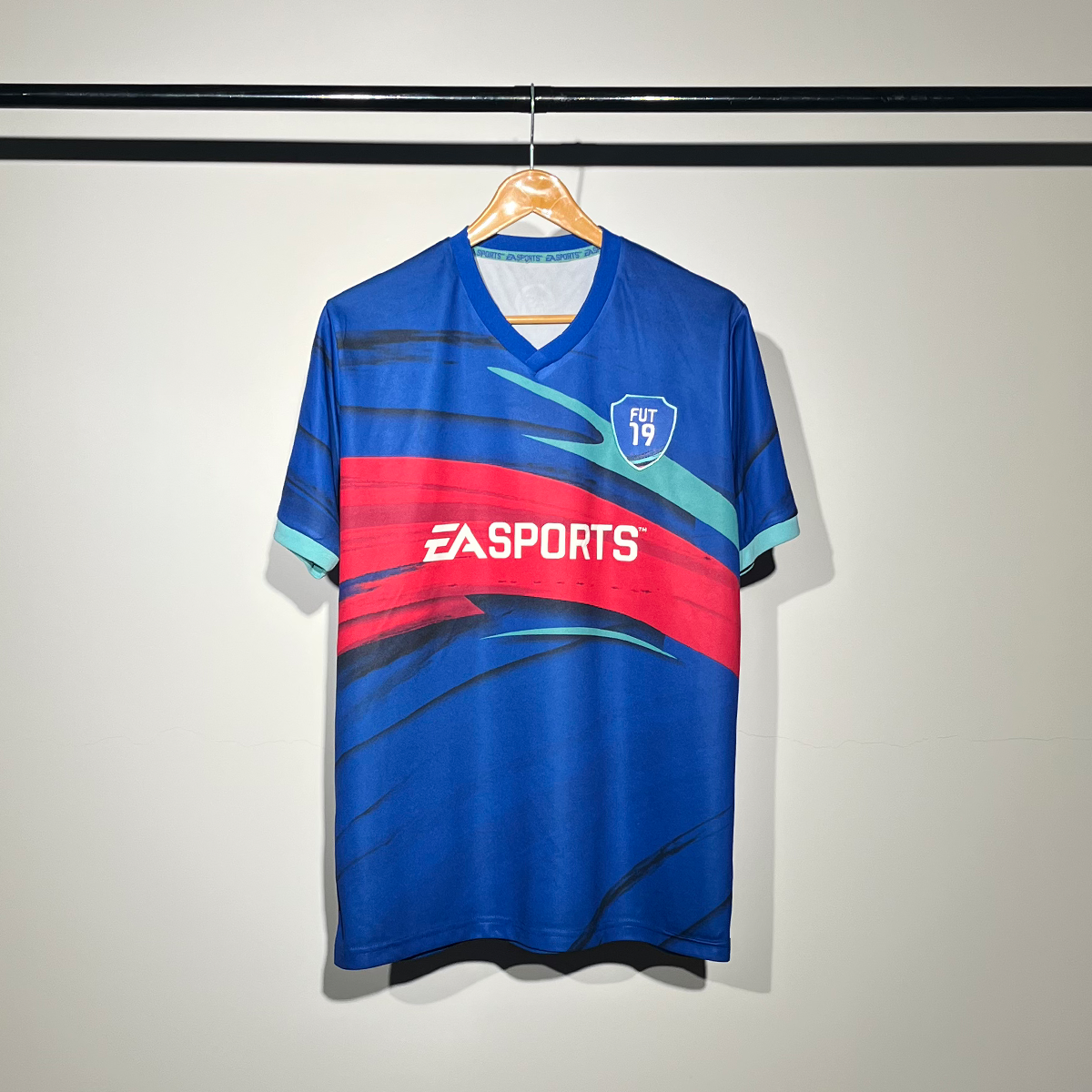 EA SPORTS FUT 19 Jersey – Blue Edition #041