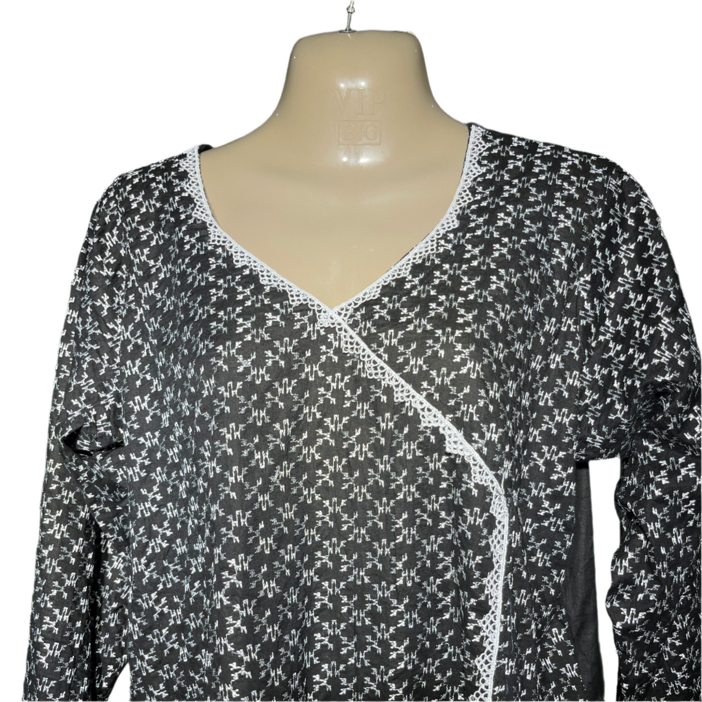 Black & white embroidered kurti #647