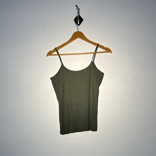 Beautiful Basics Women Essential Croptop #2647