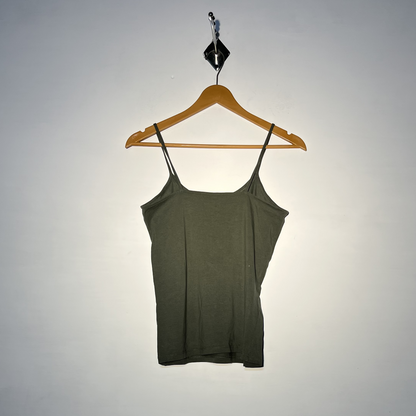 Beautiful Basics Women Essential Croptop #2647