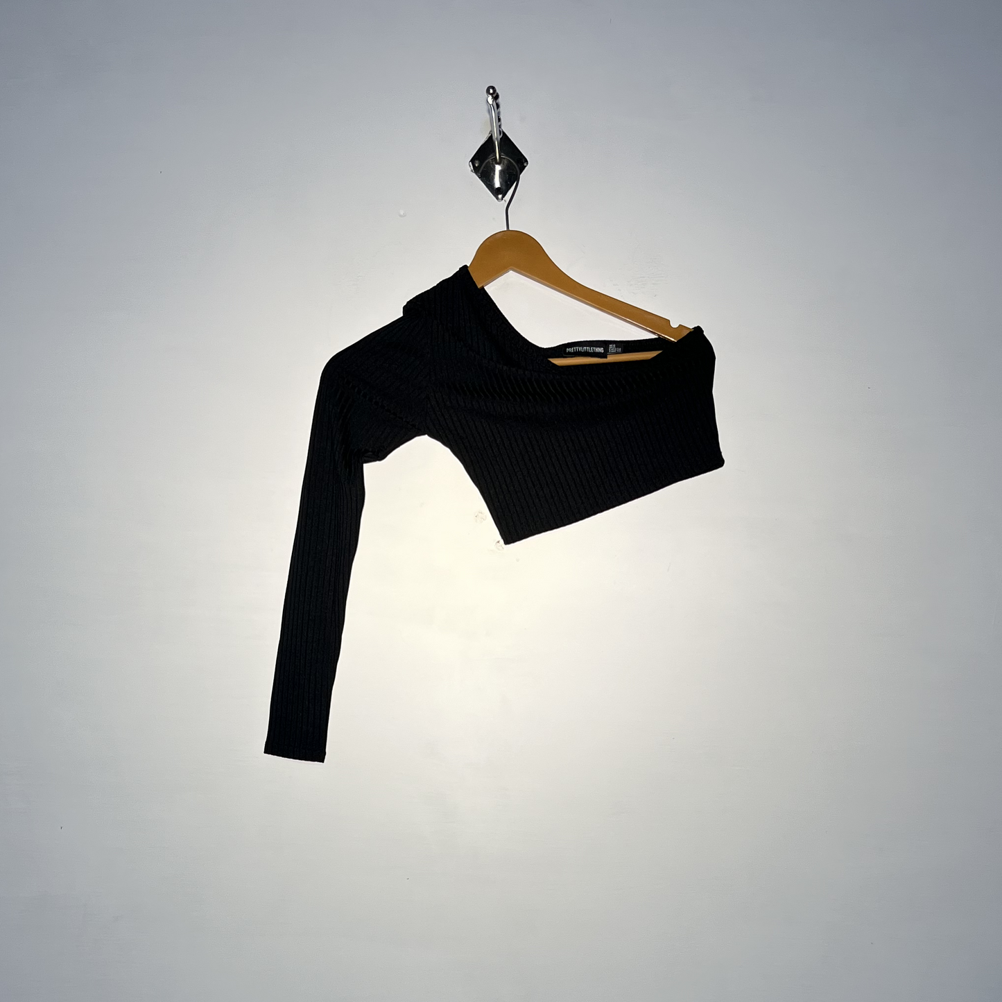 PrettyLittleThing Women Stylish Croptop #2657