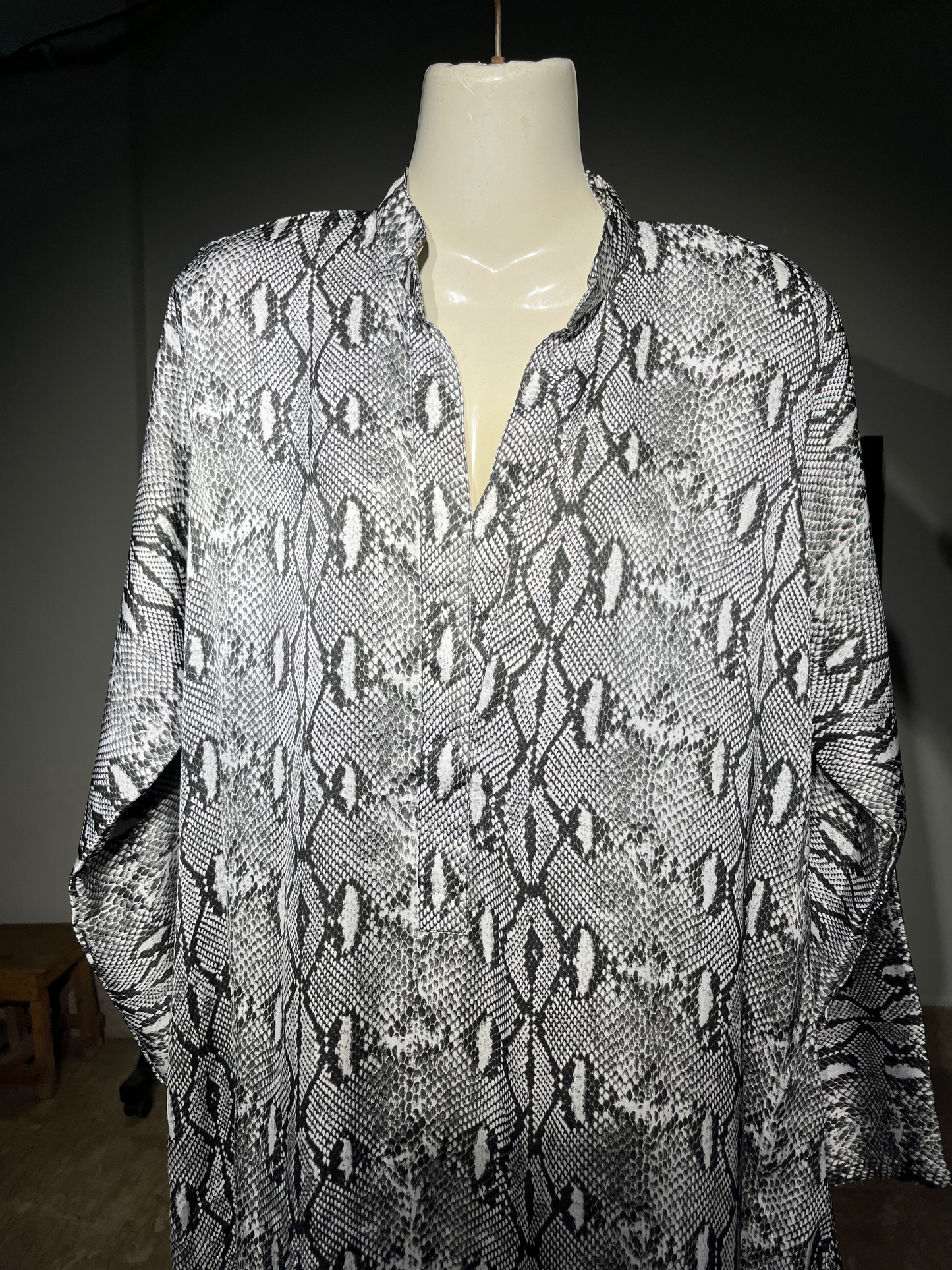 Black and White Printed Women’s Kurti #705