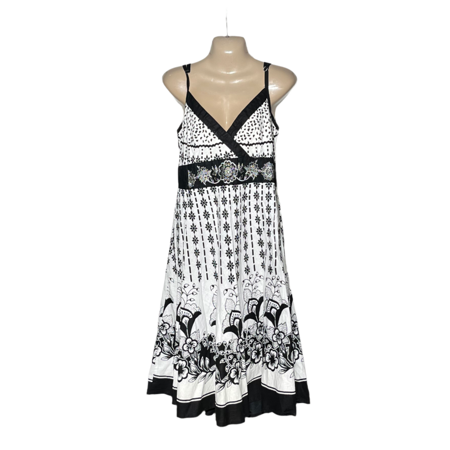 No Name White and Black Floral Nightdress #764