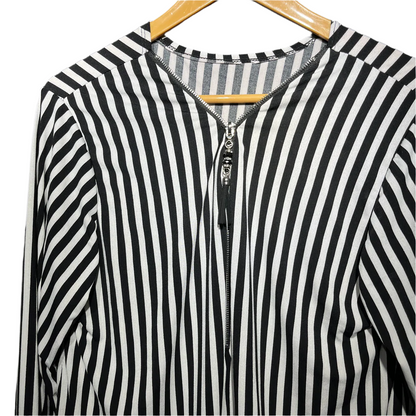 White and Black Ladies Blouse #907