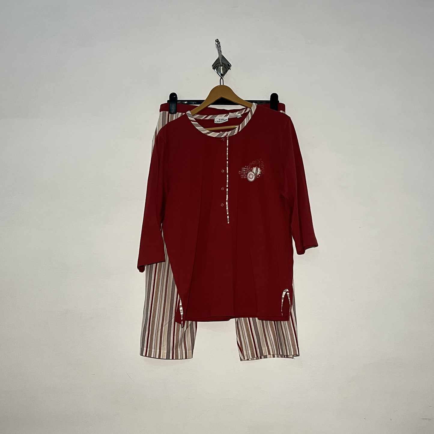 Hajo Women's Striped Night Suit – Comfortable Preloved #3076