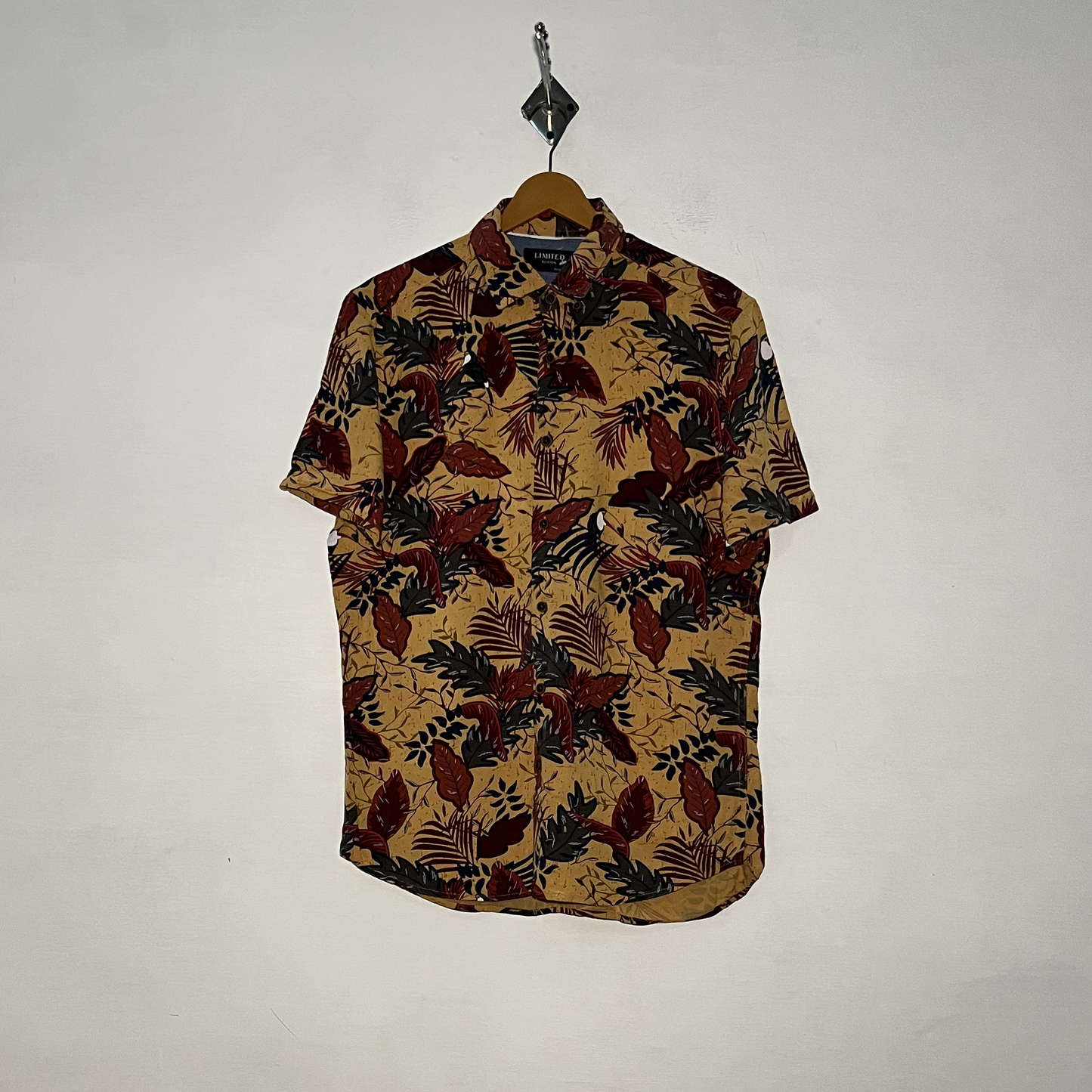 Limited Men's Casual Cotton Shirt – Floral Preloved #3102
