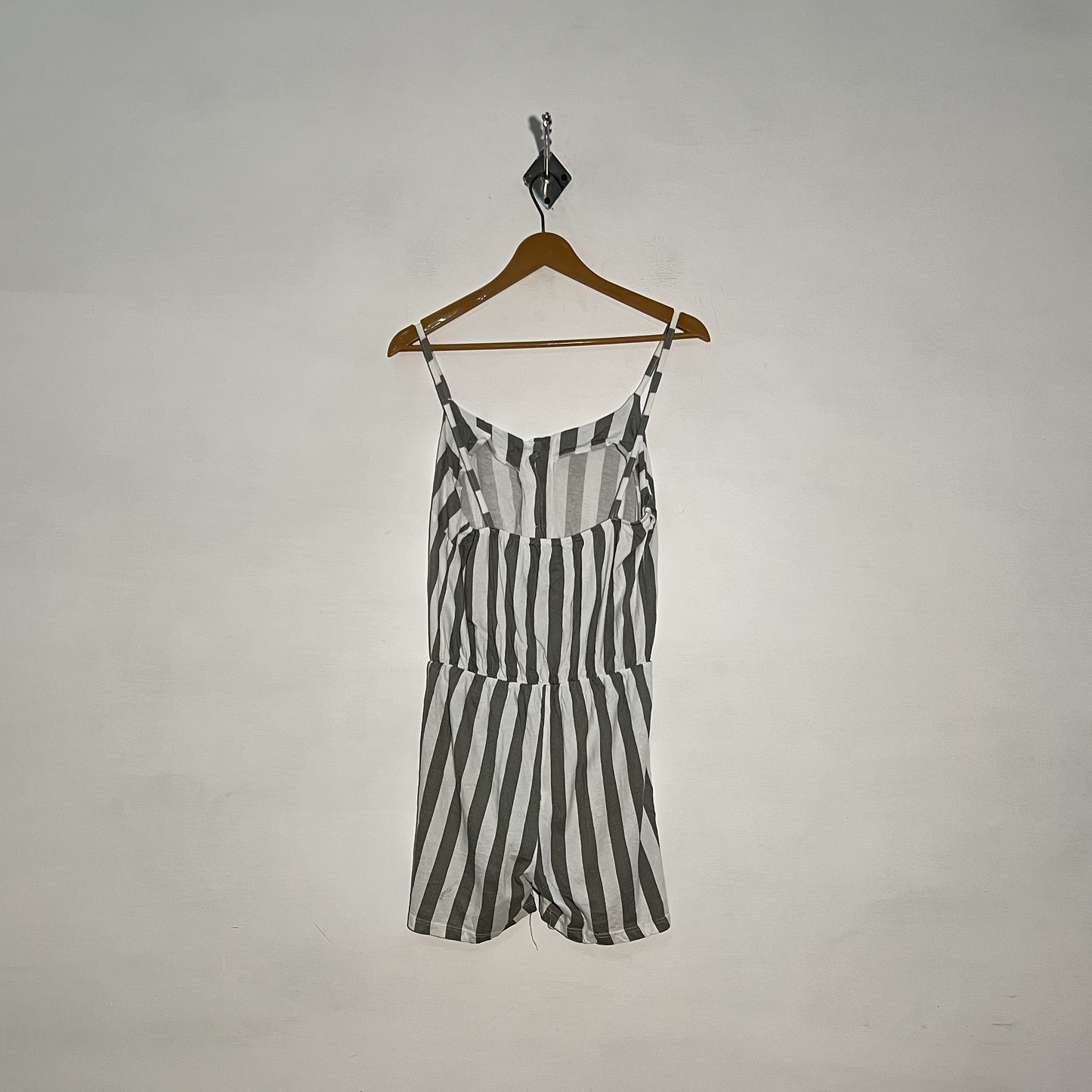 White & Gray Lining Women's Body Suit – Preloved #3225