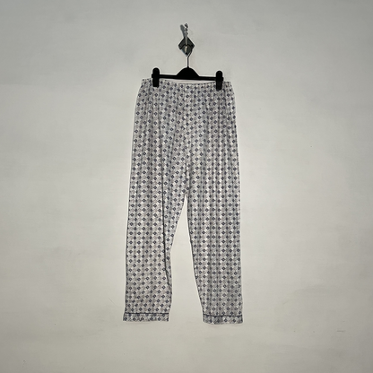 White Women's Comfortable Night Suit – Preloved #3218