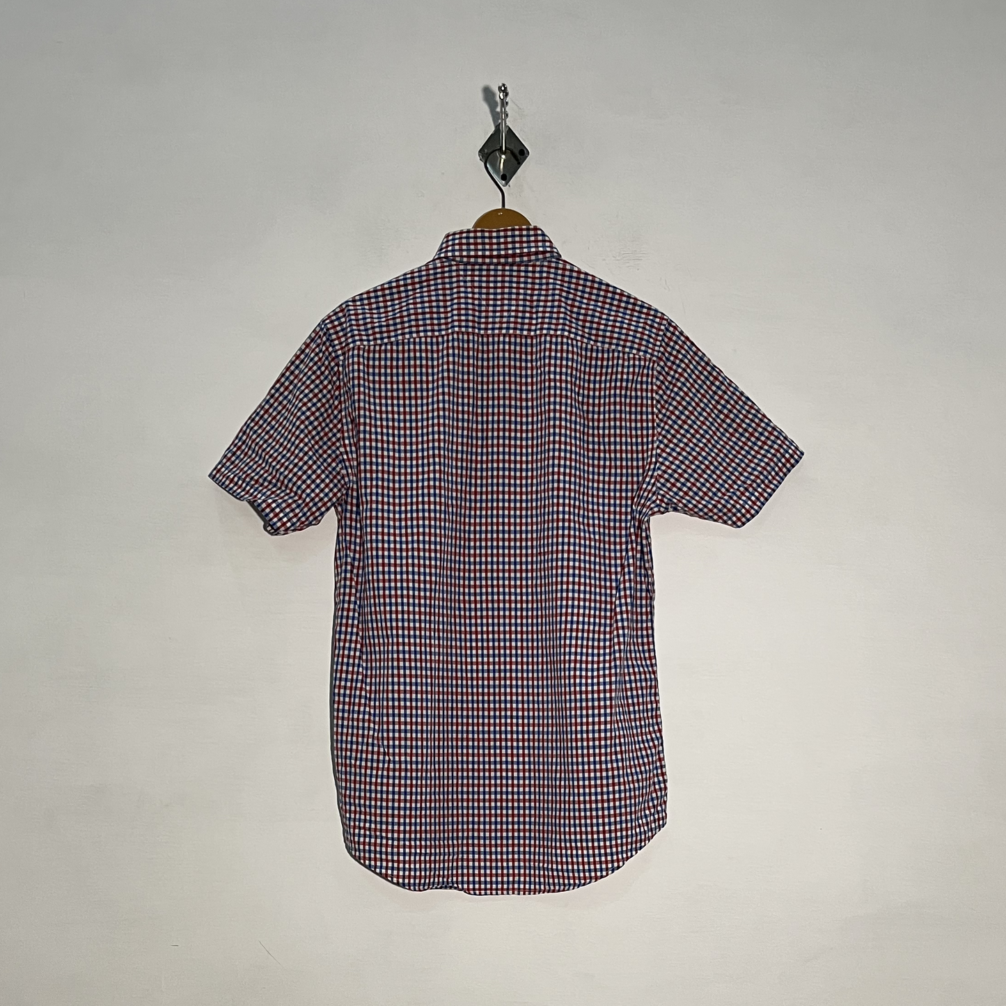 Tommy Hilfiger Men's Classic Dress Shirt – Preloved #3206