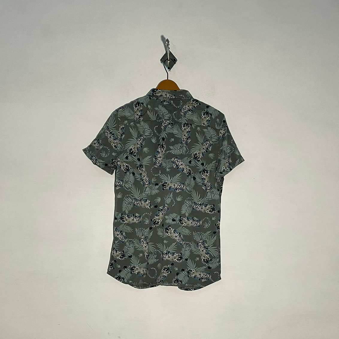 M&S Men's Dress Shirt – Green & Tiger Print Preloved #3310