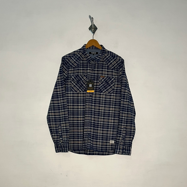 Firetrap Men's Dress Shirt – White & Dark Blue Check Preloved #3304