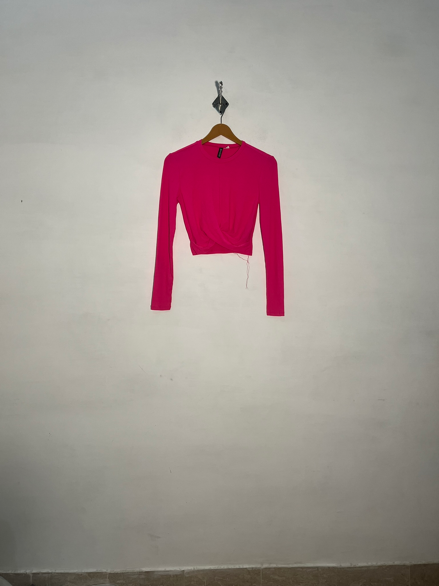 Divided Women Pink Crop Top Preloved Clothing #3392