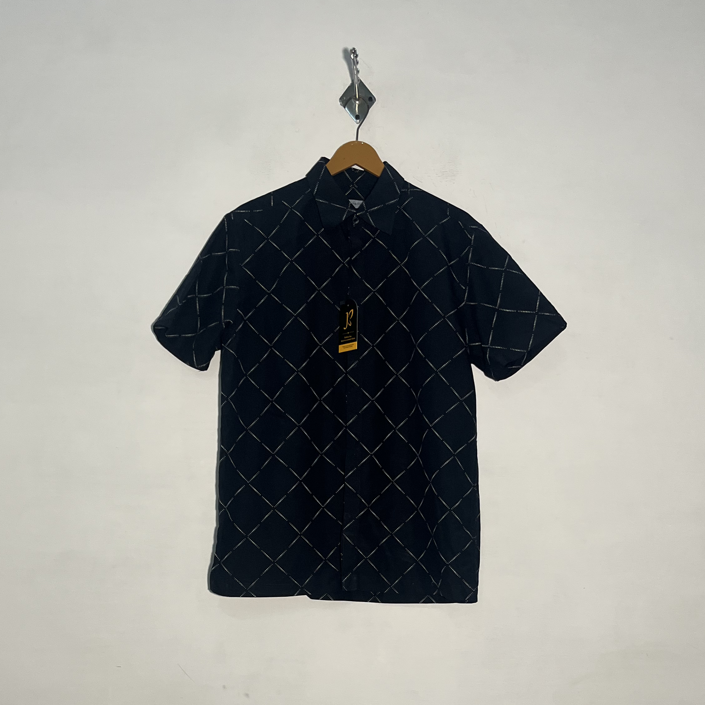 Red Herring Men's Dress Shirt Black & White Printed Preloved #3436