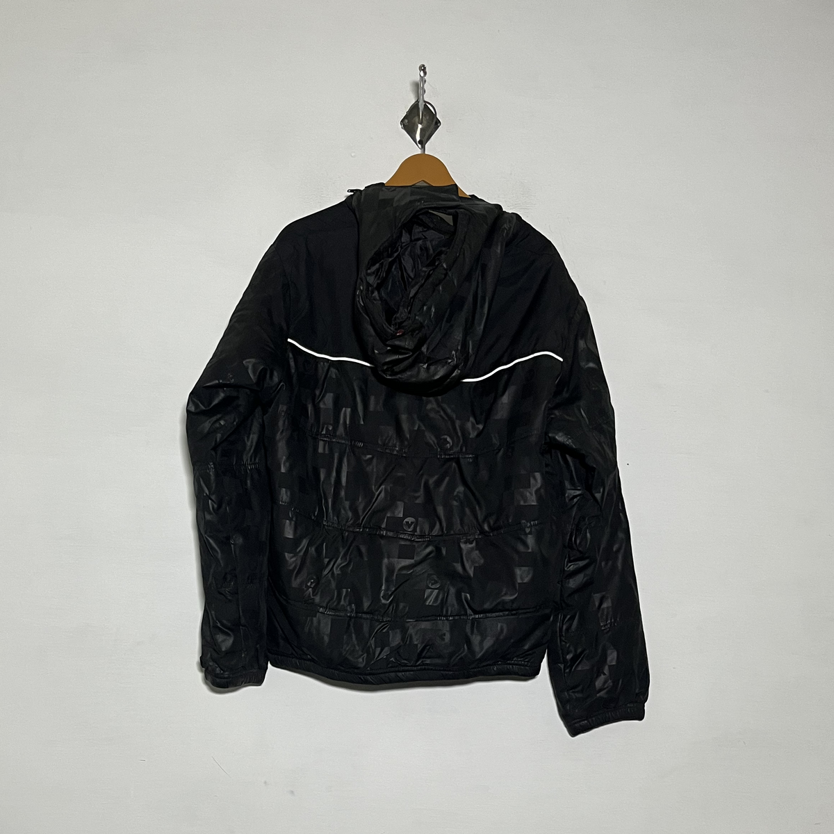 Airwalk Black Gray Printed Jacket Preloved Pakistan #3525