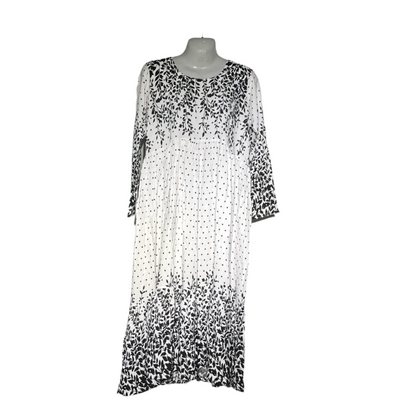 Monochrome Elegance Printed Maxi Dress #136