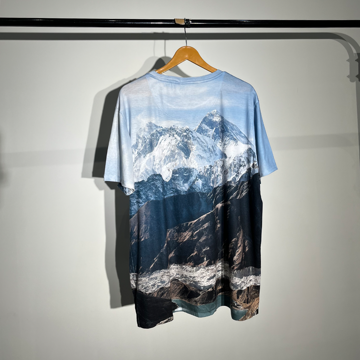 River Island Scenic Mountain Print T-Shirt #008